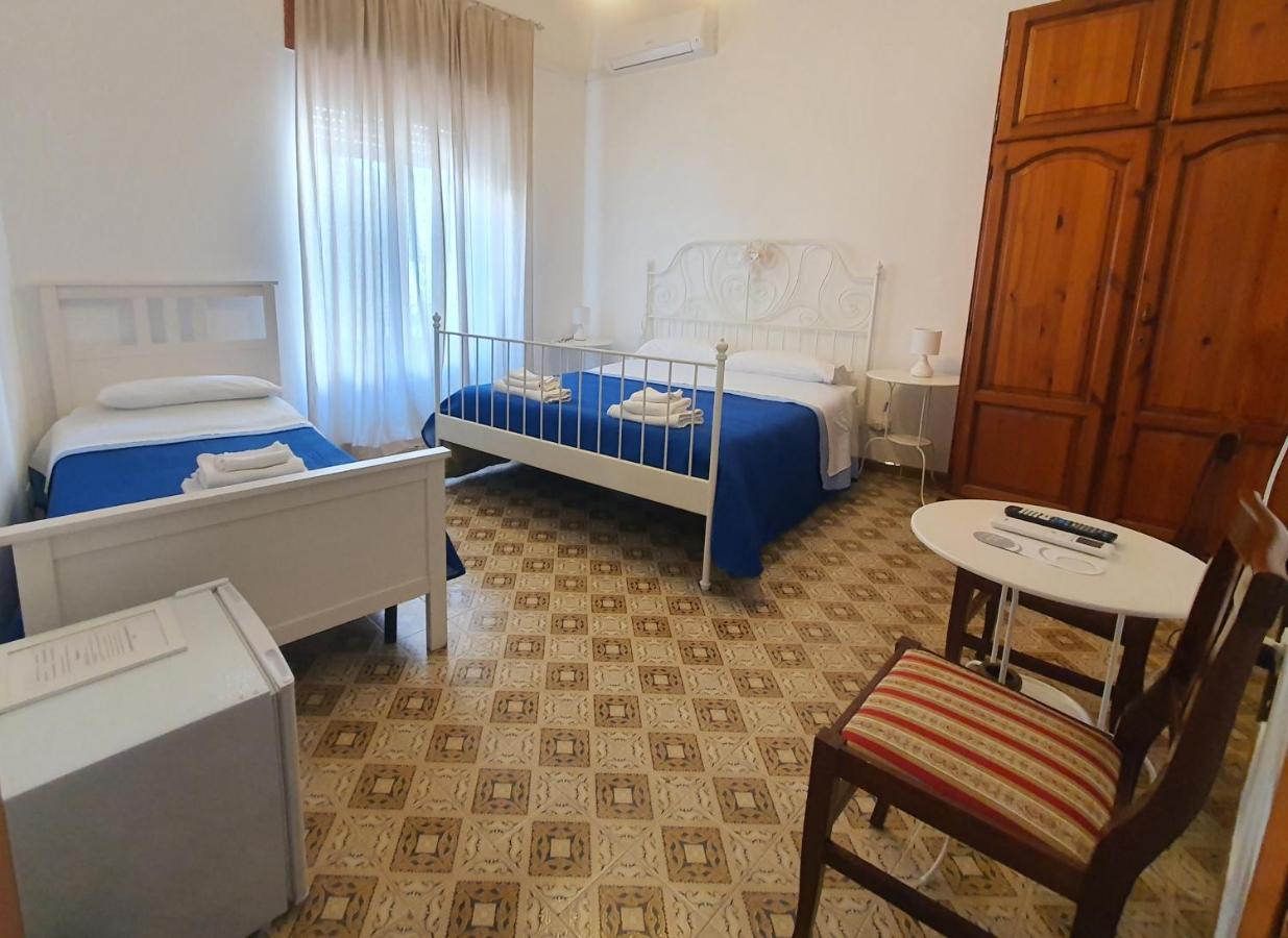 Il Molo Camere Per Vacanze Diamante Extérieur photo